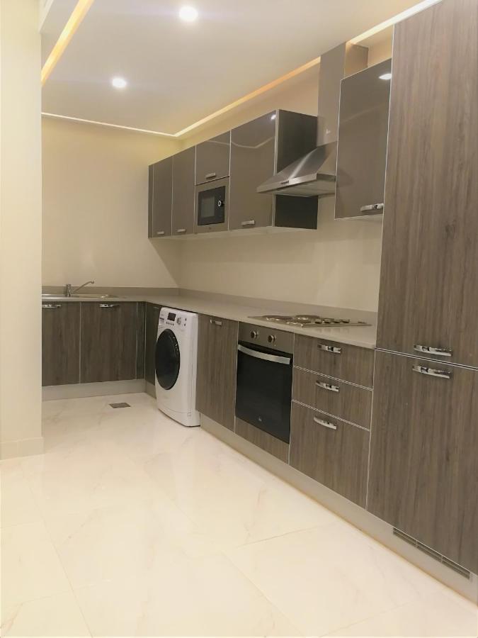 Infinity Juffair Suites Manama Eksteriør billede